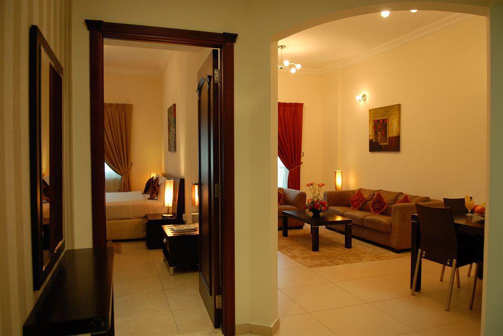 Arabian Suites Dubai Exterior photo